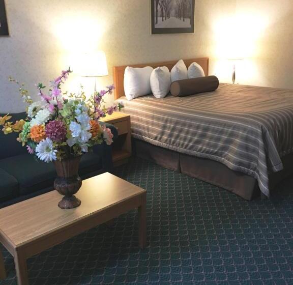 غرفة قياسية سرير كينج, Travelodge By Wyndham Winnipeg East