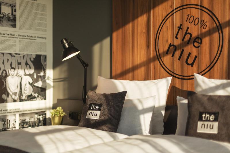 수피리어 룸, Unione