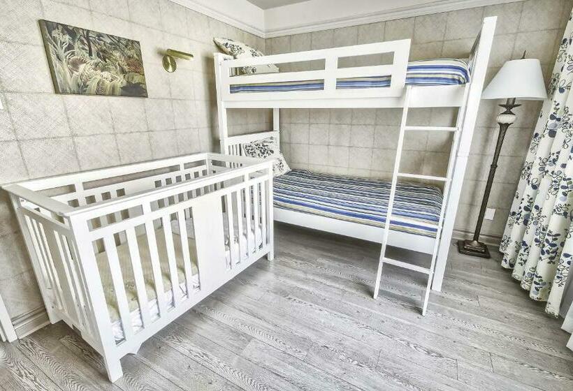 סוויטה משפחתית, Lhotelquébec