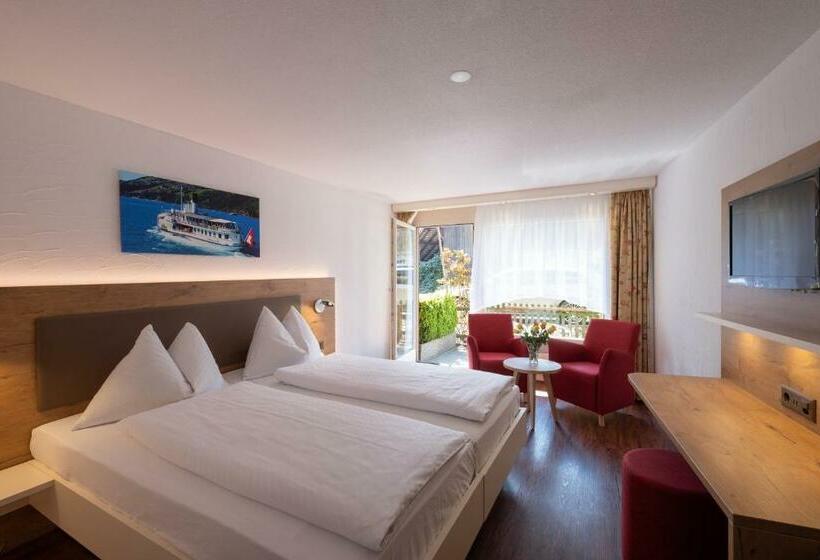 带阳台的高级房间, Chalet Swiss