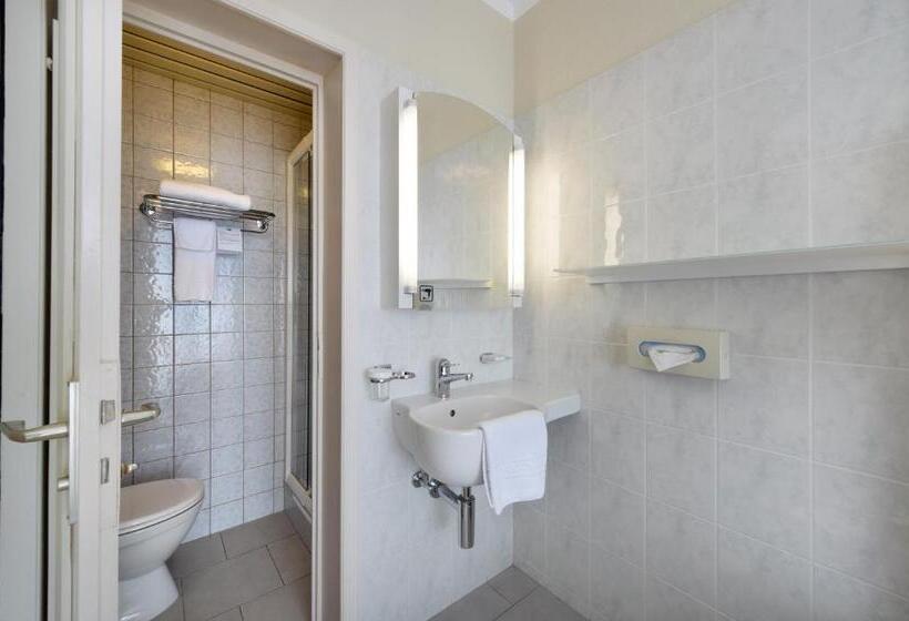 غرفة قياسية فردية, Bellerive