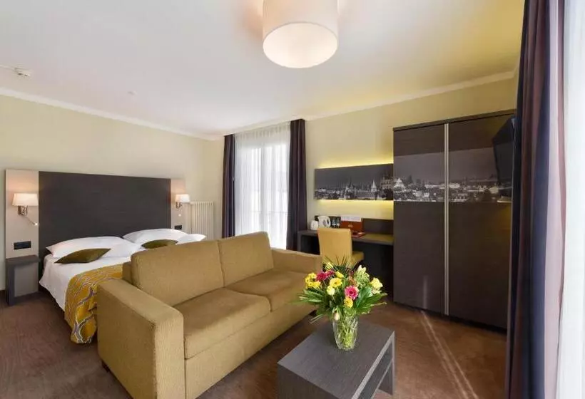 اتاق استاندارد سه نفره, Bellerive