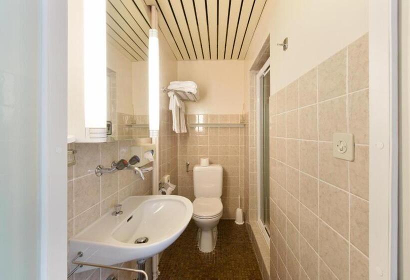 غرفة عائلية, Bellerive