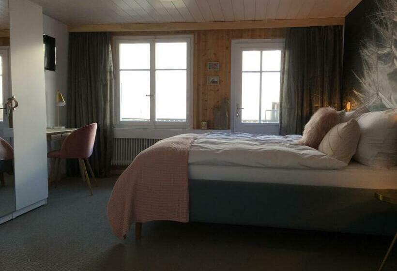 Полулюкс, Boutique Hotel Bellevue B&b Am Brienzersee Iseltwald Interlaken