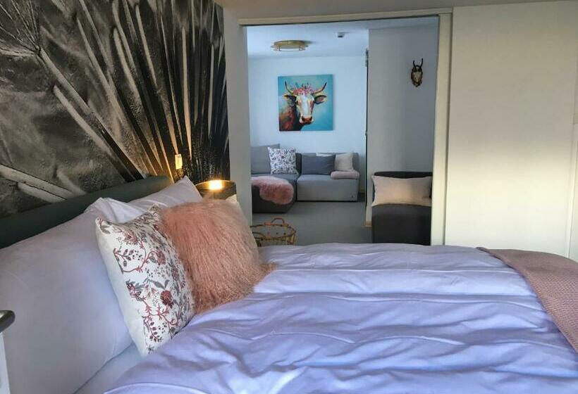 ジュニアスイート, Boutique Hotel Bellevue B&b Am Brienzersee Iseltwald Interlaken