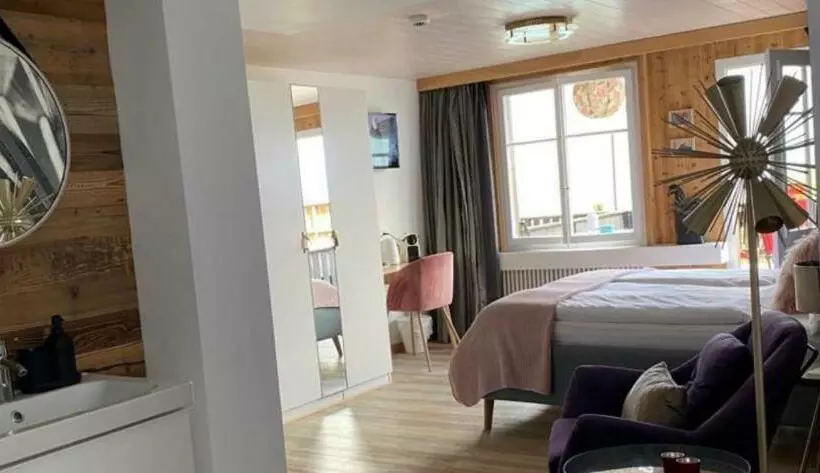 ジュニアスイート, Boutique Hotel Bellevue B&b Am Brienzersee Iseltwald Interlaken