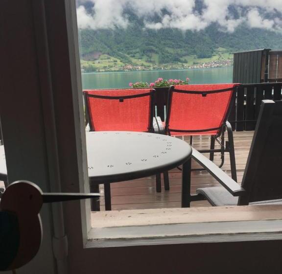 جناح جونيور, Boutique Hotel Bellevue B&b Am Brienzersee Iseltwald Interlaken