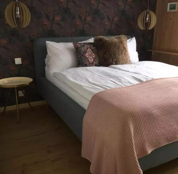 スーペリアールーム, Boutique Hotel Bellevue B&b Am Brienzersee Iseltwald Interlaken