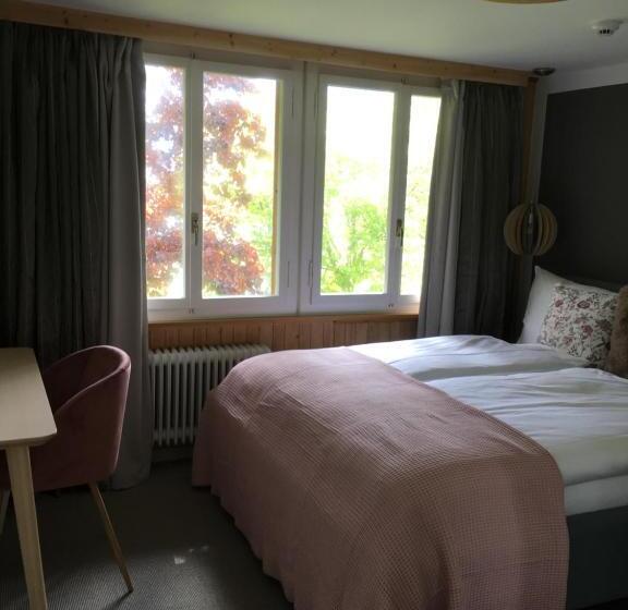 غرفة ديلوكس رباعية, Boutique Hotel Bellevue B&b Am Brienzersee Iseltwald Interlaken