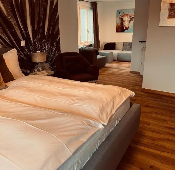 جناح جونيور, Boutique Hotel Bellevue B&b Am Brienzersee Iseltwald Interlaken