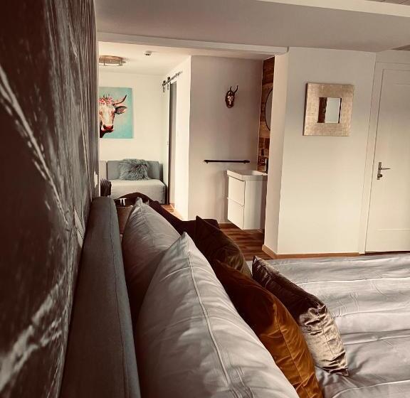 جناح جونيور, Boutique Hotel Bellevue B&b Am Brienzersee Iseltwald Interlaken