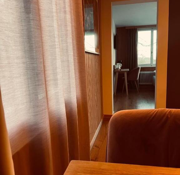 غرفة ديلوكس رباعية, Boutique Hotel Bellevue B&b Am Brienzersee Iseltwald Interlaken