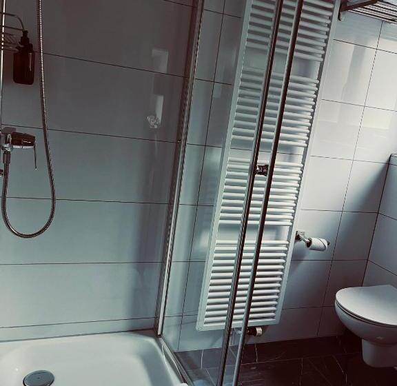 Четырехместный Номер Deluxe, Boutique Hotel Bellevue B&b Am Brienzersee Iseltwald Interlaken