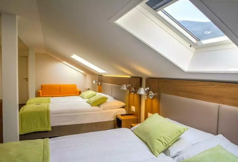 Standardzimmer mit Doppelbett, Campanile Martigny