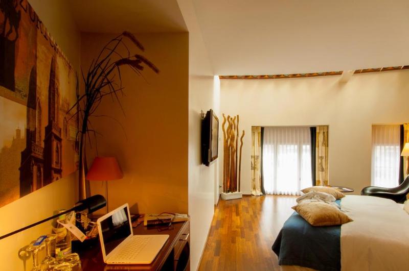 Номер Superior, Central Plaza