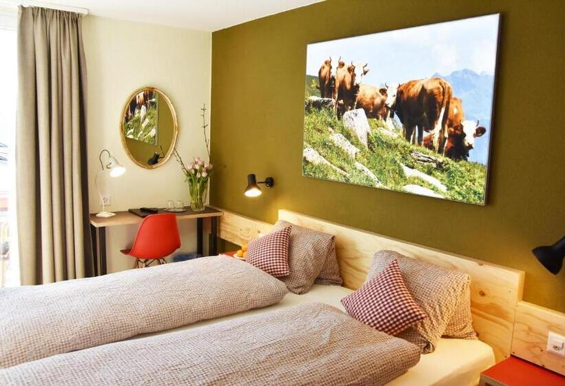 اتاق استاندارد با چشم‌انداز کوهستان, Eiger Mürren Swiss Quality