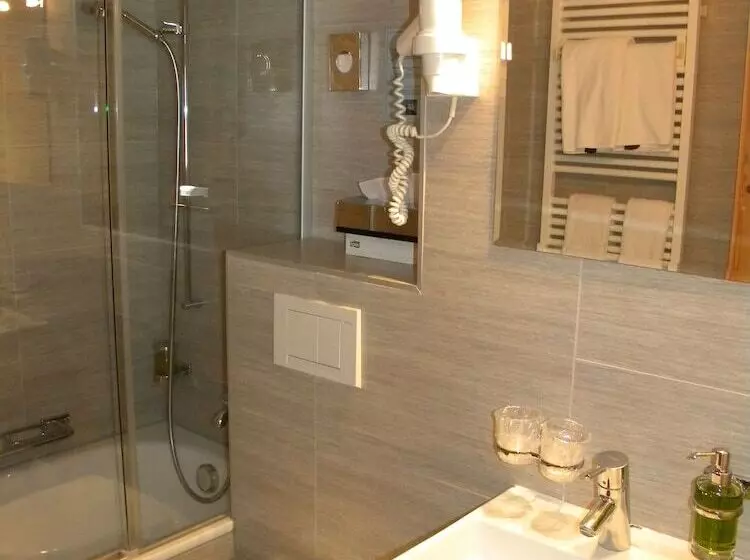 スーペリアールーム, Hôtel Alpina   Swiss Ski & Bike Lodge Grimentz