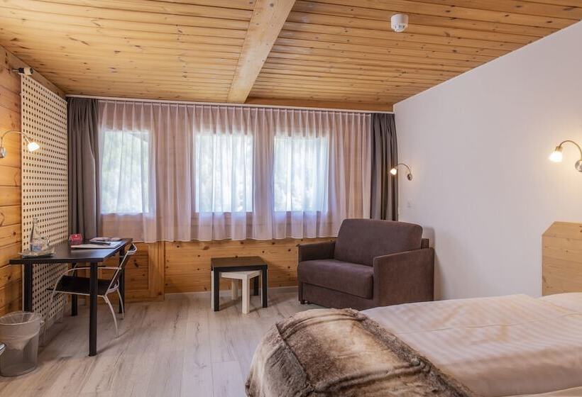 家庭间, Hôtel Alpina   Swiss Ski & Bike Lodge Grimentz