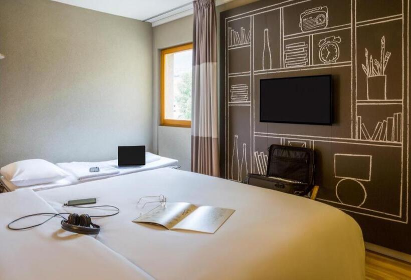 Номер Стандарт, Ibis Sion