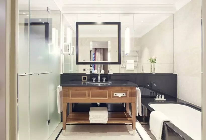 Chambre Supérieure, Kulm Hotel St. Moritz