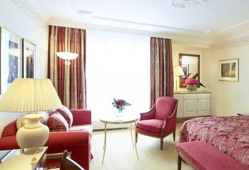 Superior room with lake view, Kulm Hotel St. Moritz
