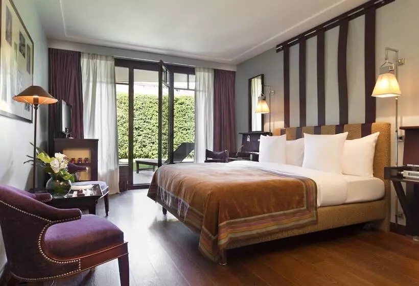 スーペリアールーム, La Réserve Genève Hotel & Spa