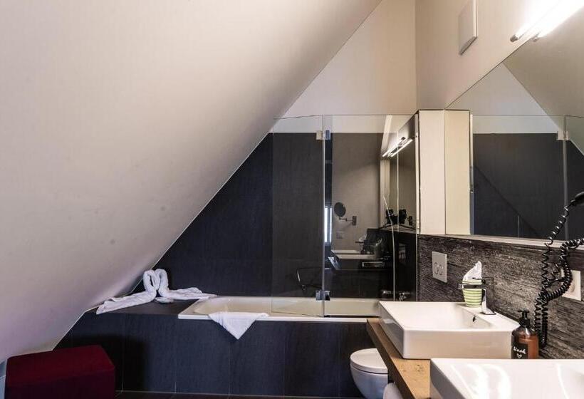 スイート, Landgasthof Halbinsel Au