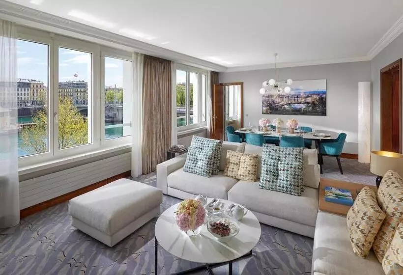 Deluxe Suite King Bed, Mandarin Oriental Geneva