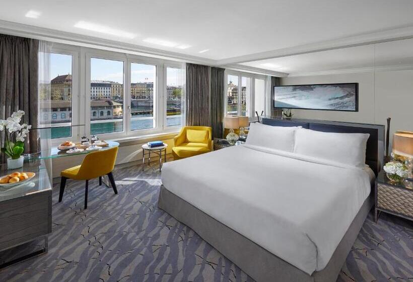 اتاق استاندارد با چشمانداز رودخانه, Mandarin Oriental Geneva