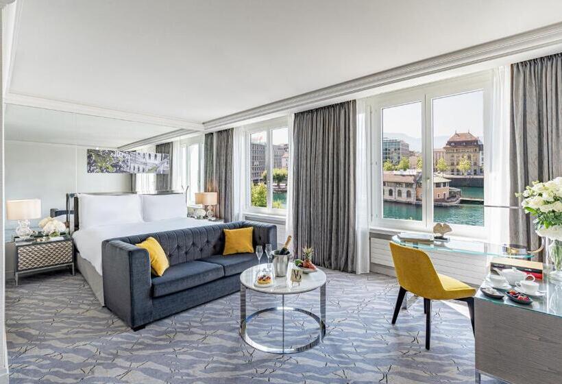 اتاق استاندارد با چشمانداز رودخانه, Mandarin Oriental Geneva