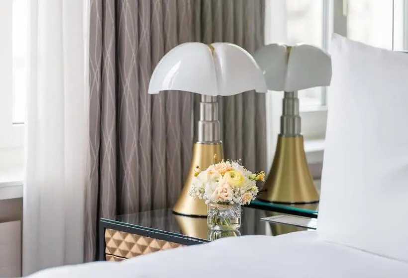 Deluxe Suite King Bed, Mandarin Oriental Geneva