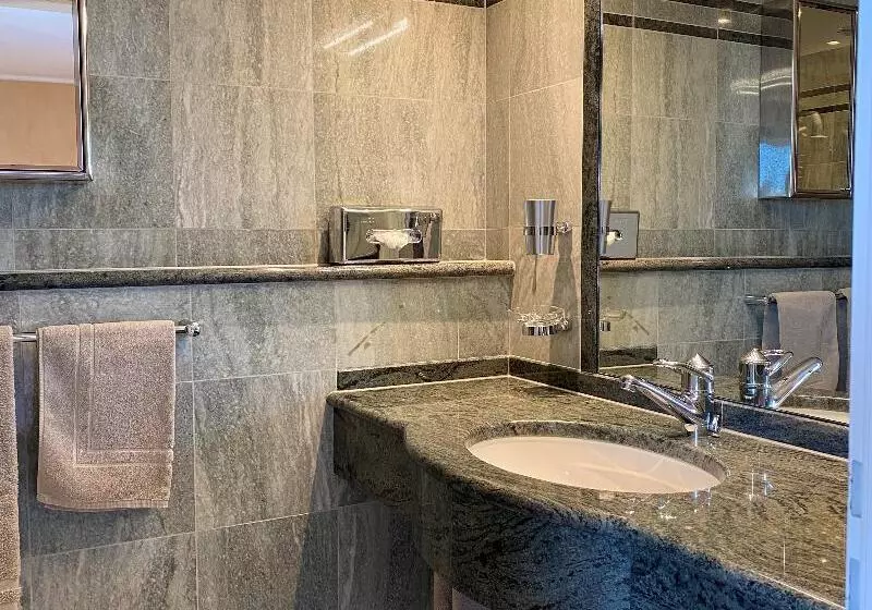 スイート, Mercure Lenzburg Krone