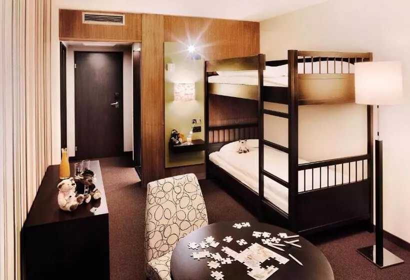 ファミリールーム, Mövenpick Hotel Egerkingen