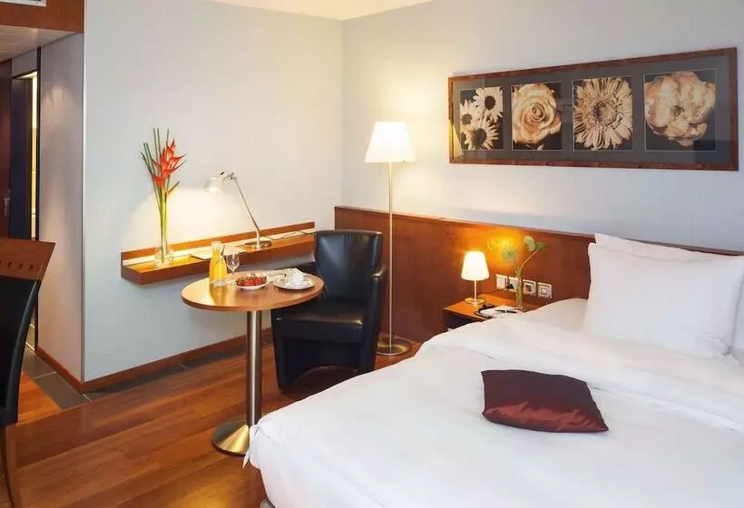 スーペリアールーム, Mövenpick Hotel Egerkingen