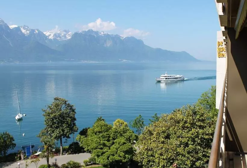 اتاق لوکس با چشم‌انداز دریاچه, Royal Plaza Montreux