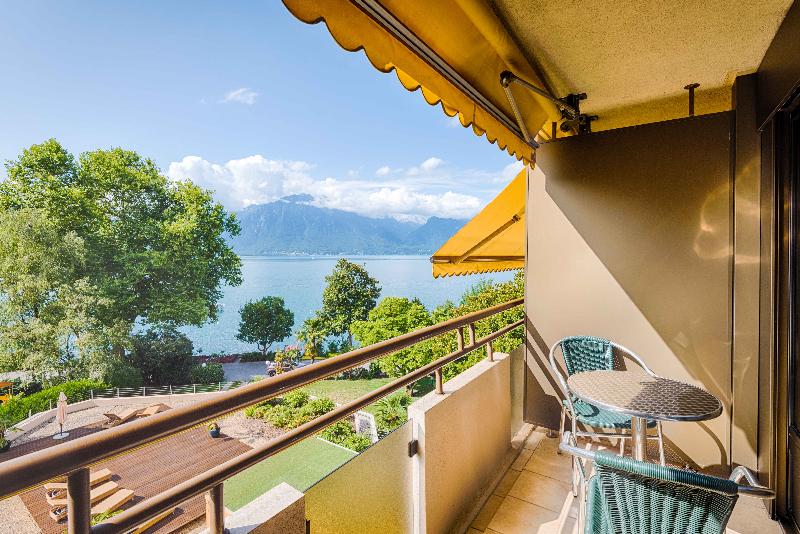 Номер Deluxe Вид на Озеро, Royal Plaza Montreux