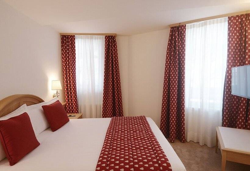 디럭스 주니어 스위트, Schweizerhof Pontresina