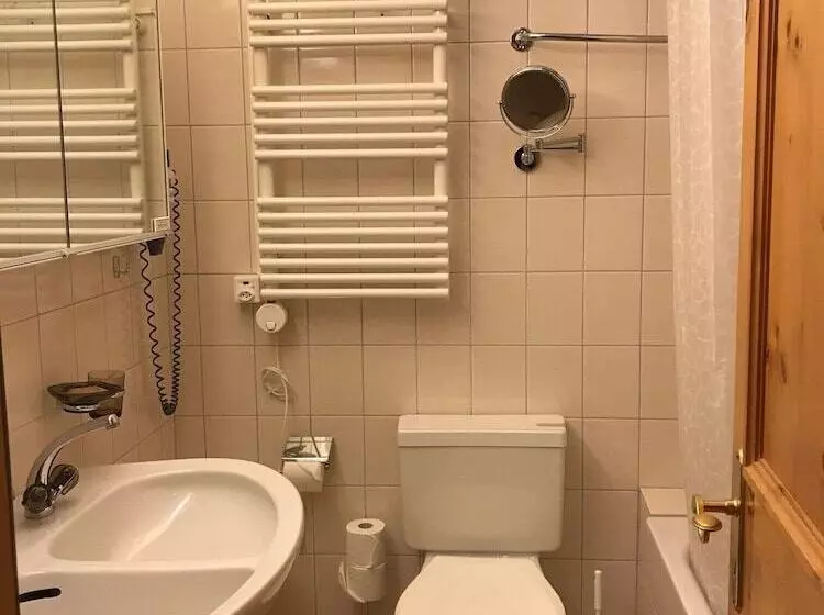 اتاق راحتی, Schweizerhof Pontresina