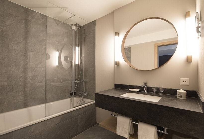 ベーシックルーム, Steffani