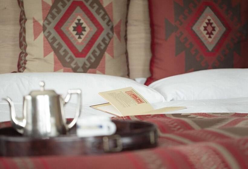 スタンダードトリプルルーム, Steffani