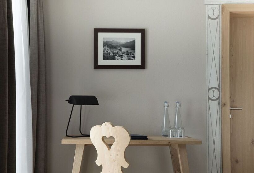 スーペリアトリプルルーム, Steffani