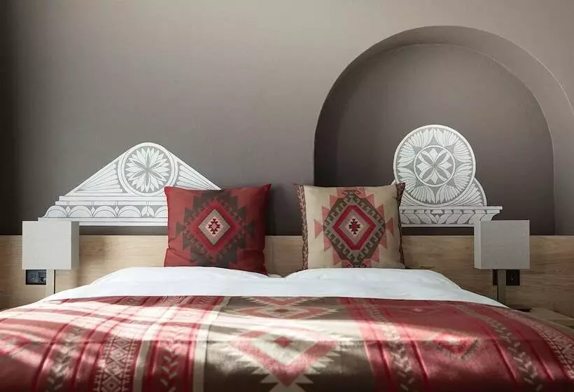 Quarto Triplo Superior, Steffani