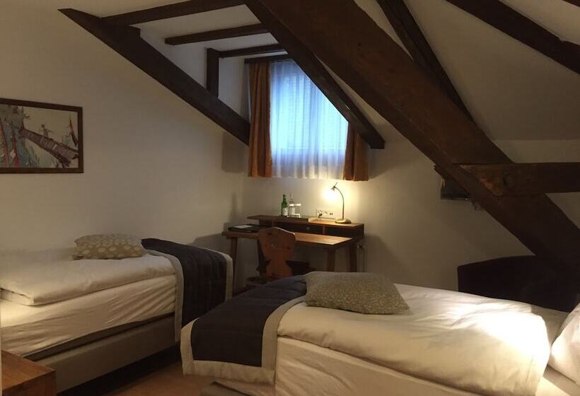 经济房, Stern Chur