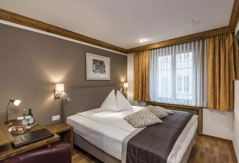 Standardzimmer, Stern Chur