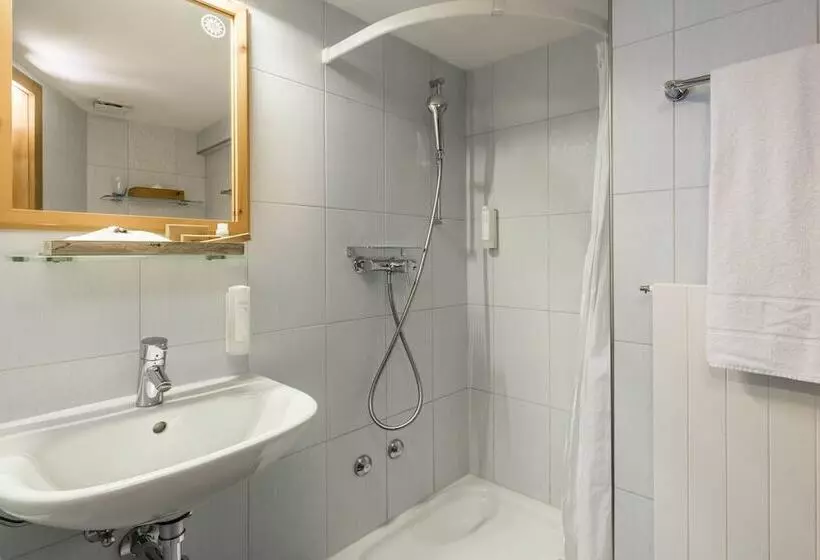 Standardzimmer, Stern Chur