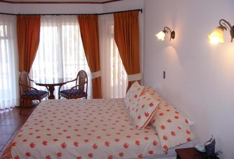 スーペリアールーム, Victoria