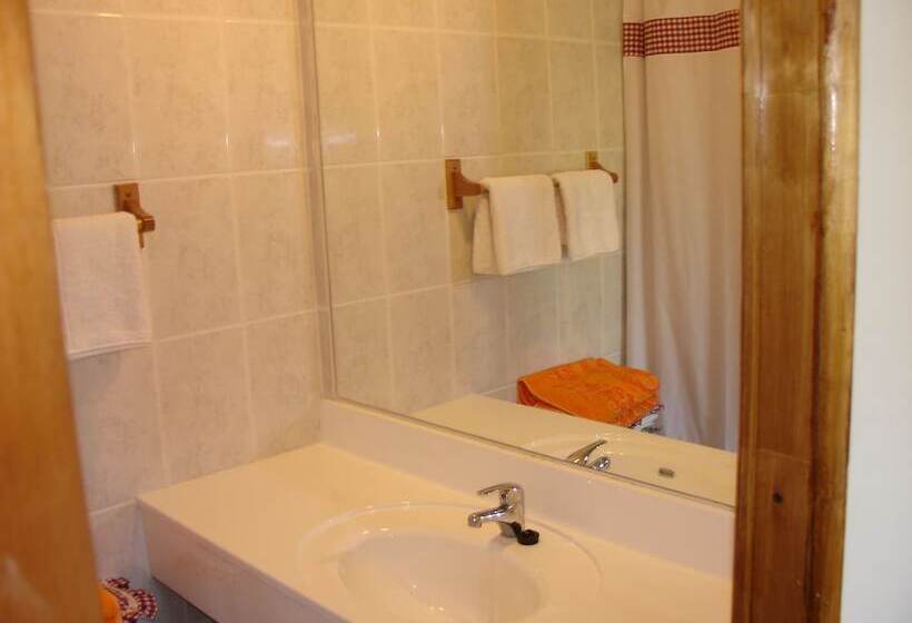 标准房带园景, Victoria