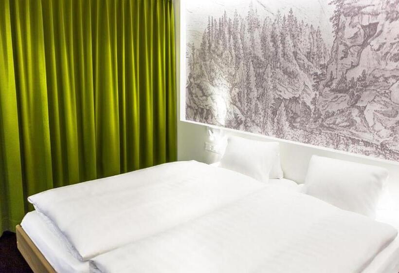 Номер Комфорт, Weiss Kreuz