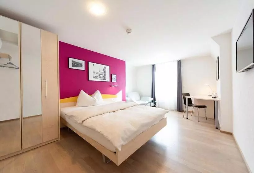 Chambre Standard, Zugertor
