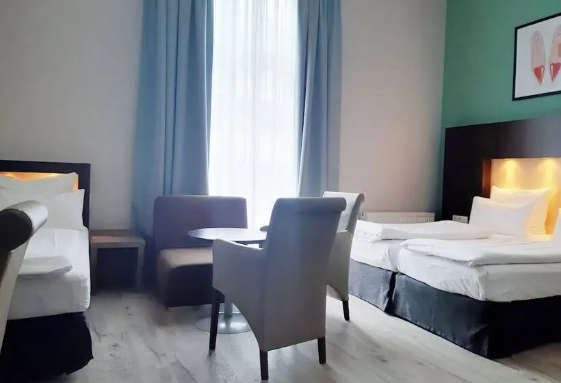 Premium-huone, Garner Hotel Hamburg - Graf Moltke by IHG